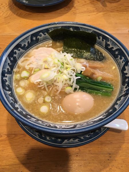 「特製醤油ラーメン」@龍神麺の写真