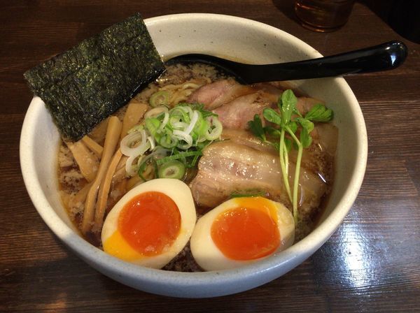 「特製中華そば 950円」@中華そば 西のの写真