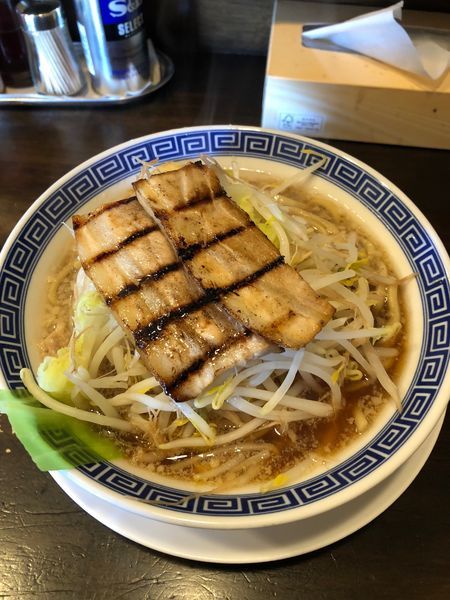「馬鹿豚麺 豚2枚」@日本一馬鹿豚 高崎店の写真