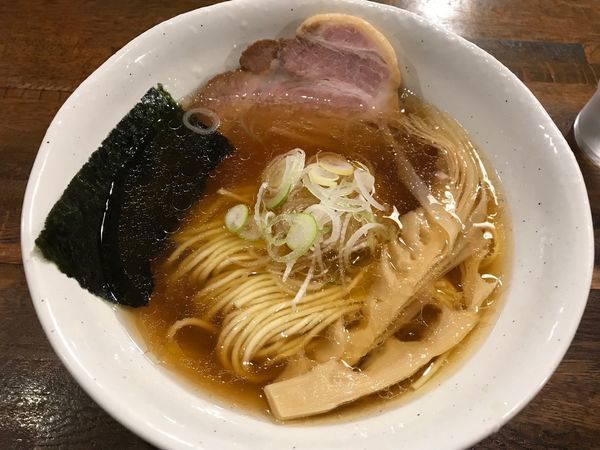 「醤油らーめん」@上州地鶏らーめん まるわの写真