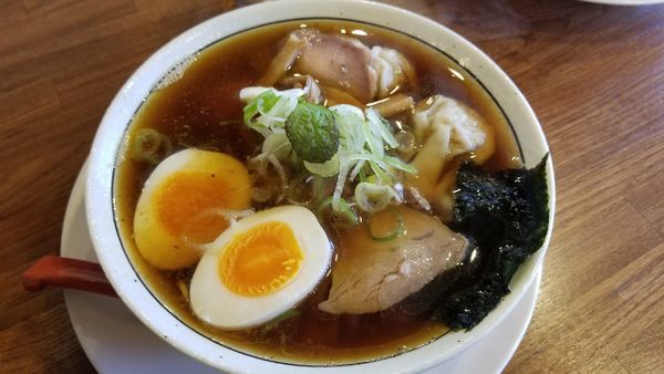 「煮干しそば　醤油　スペシャル」@中華蕎麦 日暈の写真