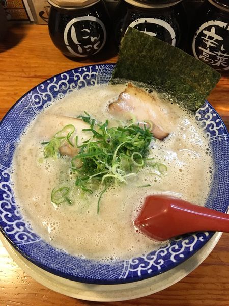 「博多とんこつ 650円」@博多ラーメン鶴亀堂 鶴ヶ島店の写真