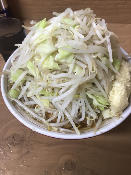 「ラーメン大　ニンニクヤサイ」@ラーメン幸豚の写真