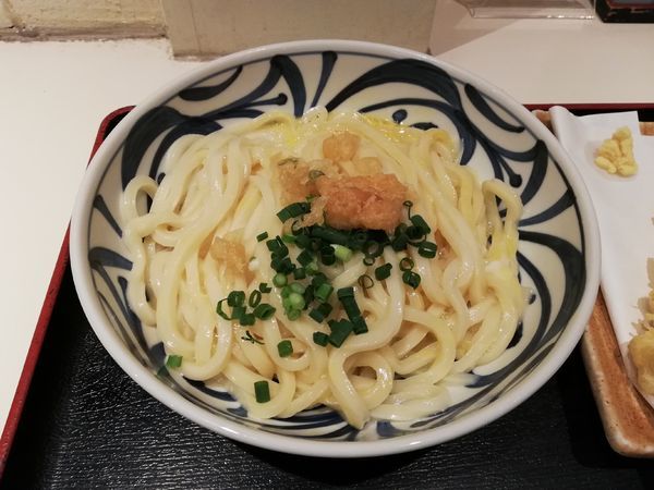 「かま玉（中）」@手打うどん 長谷沼の写真