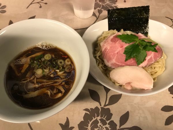 「煮干つけ麺」@小烏丸 ramen-laboの写真