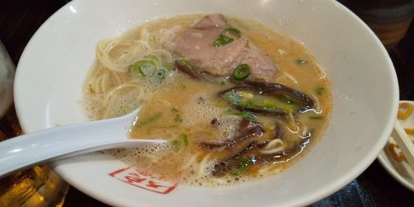 「ラーメン 辛味噌 ごはん 餃子」@狼煙 松本店の写真