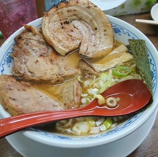 「しょうゆチャーシュー」@まぐろラーメン 大門の写真