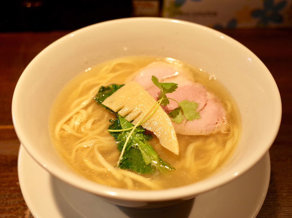 「桑名産はまぐりの塩らぁめん…1200円」@麺屋 玉ぐすくの写真