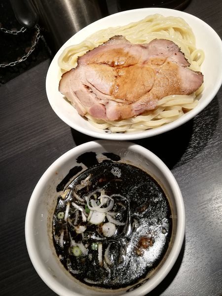 「黒つけ麺」@麺屋武蔵 武骨相傳の写真