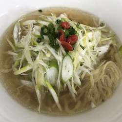 清湯塩鶏葱そば（塩）