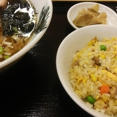 手打拉麺 焼小龍包 京の華の写真