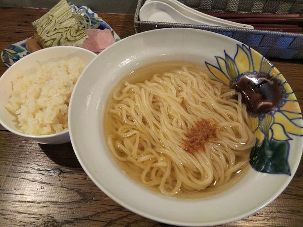 「のどぐろ煮干しだしらーめん　＋だしめし：サービス券」@Ramen&Bar ABRI -Ebisu-の写真