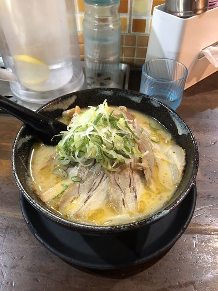 「炙りチャーシュー麺(味噌)」@一撃らーめんの写真