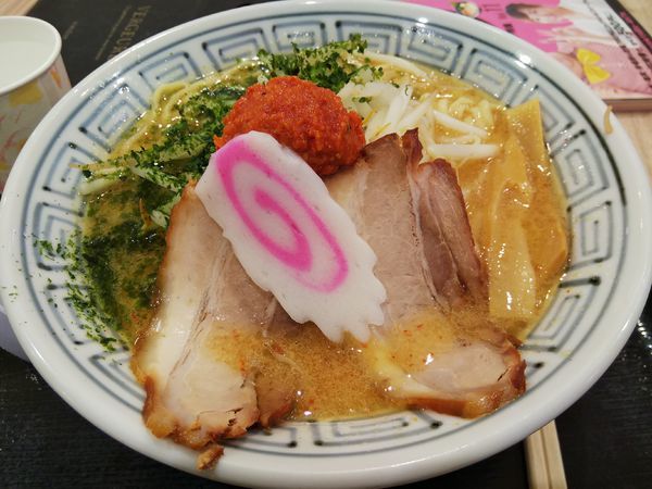 「からし味噌らーめん　＋ちゃーしゅう１枚増量　※㋗で５００円」@ちゃーしゅうや武蔵 イオン南松本店の写真