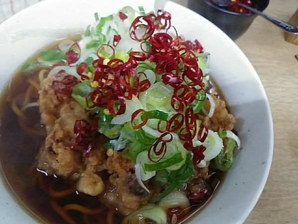 「ジャンボゲソそば」@一由そば 日暮里店の写真