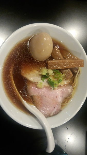 「特製中華そば(950円)」@AKEBIの写真