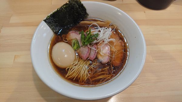 「特製醤油らぁめん980」@迂直の写真