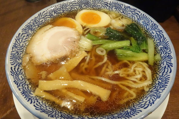 「中華そば 煮玉子入り」@自家製熟成麺 萩ノ宮の写真