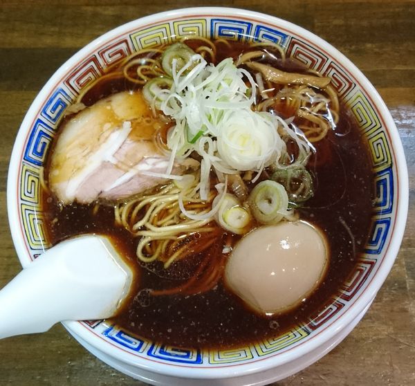 「味玉中華そば」@丸中華そばの写真