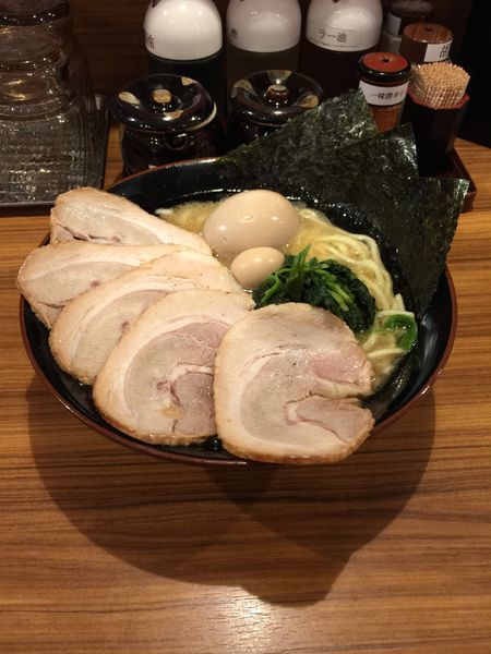 「チャーシュー麺」@横浜家系ラーメン 横浜道 野田蕃昌店の写真