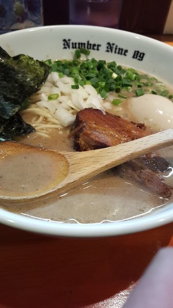 「濃厚ラーメン」@麺Dining Number Nine 09の写真
