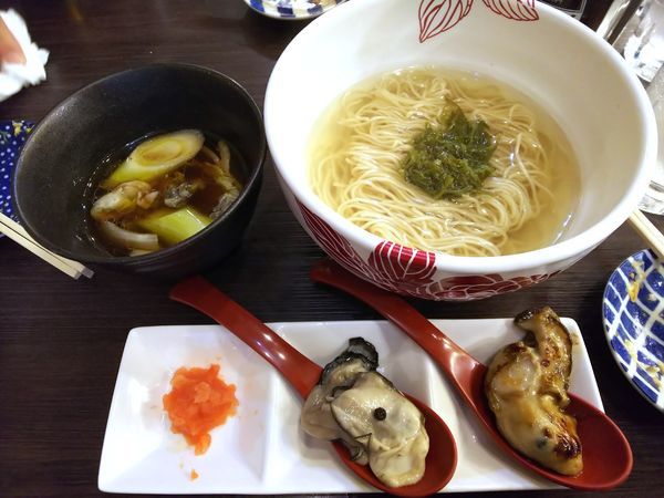「【限定】牡蠣とめかぶのつけそば＋料理＋飲み放題　5000円」@麺処 あす花の写真