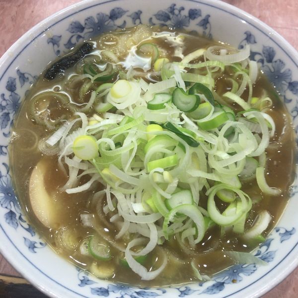 「中華そば（小）660円+ネギ80円」@所沢大勝軒の写真