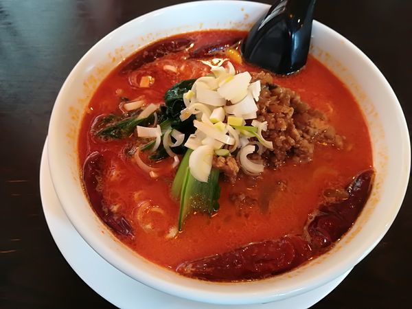 「激辛地獄担々麺1,000円」@中華料理 大明園の写真