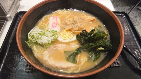 「煮干しラーメン(４５０円)」@名代 富士そば 蒲田店の写真