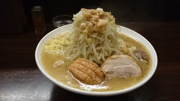 「ラーメン・麺増し６００ｇ・ショウガ(ヤサイアブラ)￥１０８０」@ピコピコポンの写真