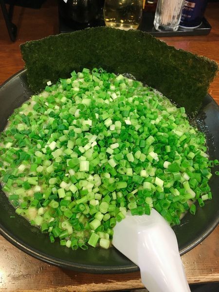 「茨城豚骨ねぎばっか」@博多ラーメン とんこつ家の写真