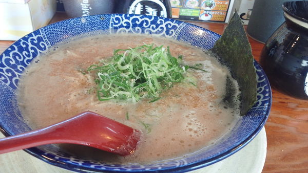 「豚骨ラーメン肉無し」@博多ラーメン鶴亀堂 鶴ヶ島店の写真
