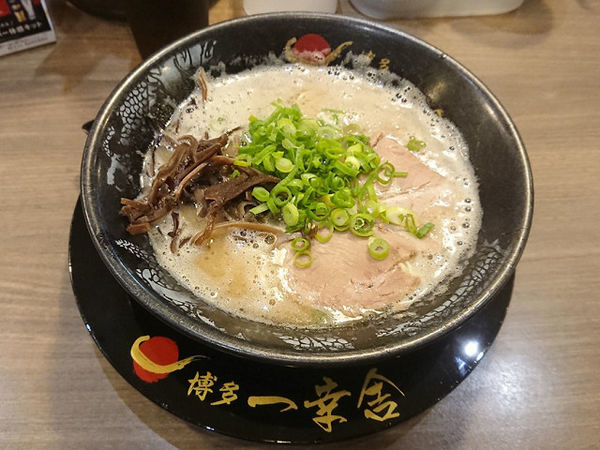 「一幸舎ラーメン」@博多一幸舎 博多デイトス店の写真