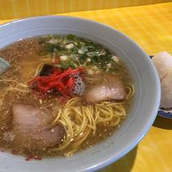 ラーメン 600円