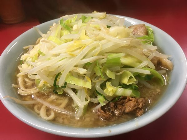 「小ラーメン（ﾆﾝﾆｸｽｸﾅﾒ）」@ラーメン二郎 中山駅前店の写真