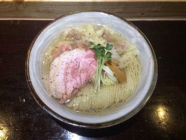 「塩ワンタンチャーシュー麺」@麺屋 坂本01の写真