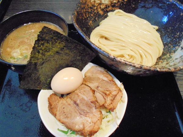 「マル得つけ麺【中盛】(ぬめり落とし)」@三ツ矢堂製麺 静岡流通通り店の写真