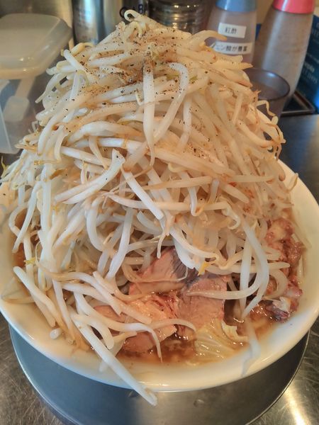 「ラーメン」@ジロリアン 浮間店の写真