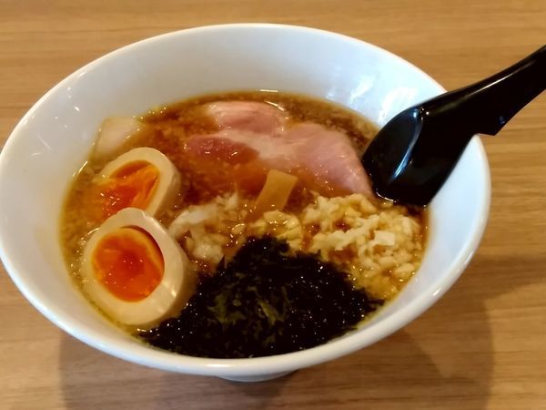 「燕三条にんにくらーめん(並盛・135g)810円」@ラーメン酒場 天狗の写真