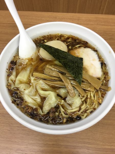 「揚げねぎそば+味玉+ワンタン」@中華そば・つけめん 甲斐 高円寺店の写真