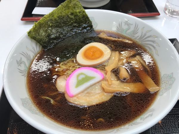「コク黒ラーメン」@双葉SA(下り)フードコートの写真