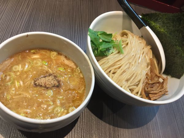 「【気まぐれ限定】濃厚魚介つけ麺¥900」@柳麺 呉田-goden-の写真