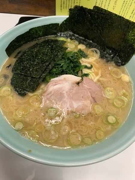 「ラーメン中盛、のり増し、半ライス」@横浜家系ラーメン 楊喜家の写真