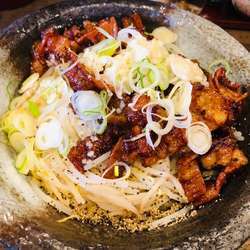 ホルモンまぜそば