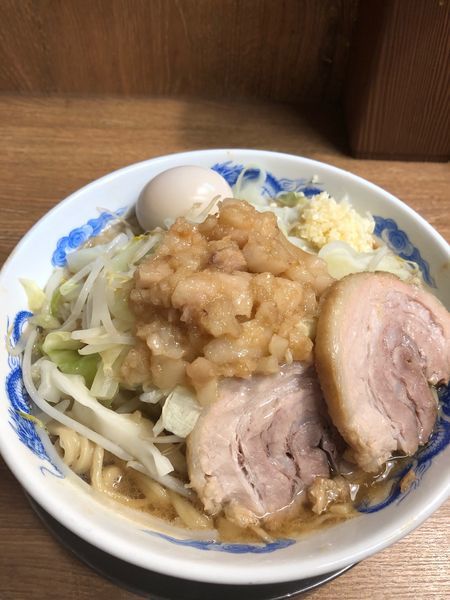 「豚玉ラーメン」@ジャンクガレッジ しらこばと公園前店の写真