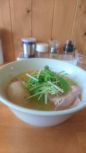 「濃厚鶏そば  味玉」@らーめん コッコの写真