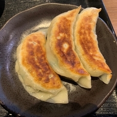 餃子酒場 四谷本店の写真