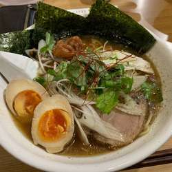 醤油ラーメン