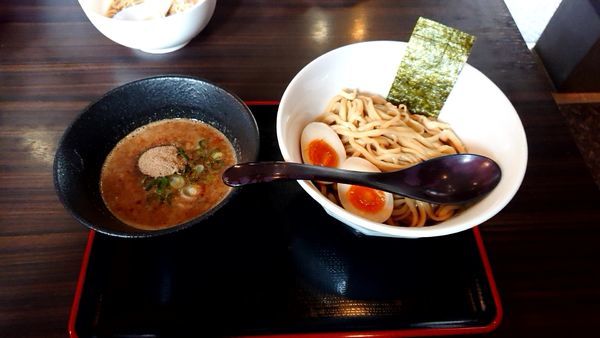 「超濃厚煮干し辛つけ麺+味玉」@極上煮干し鶏そば やまだ邸の写真