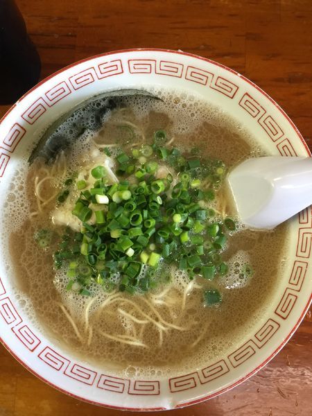 「ラーメン」@しぇからしか 仁川本店の写真